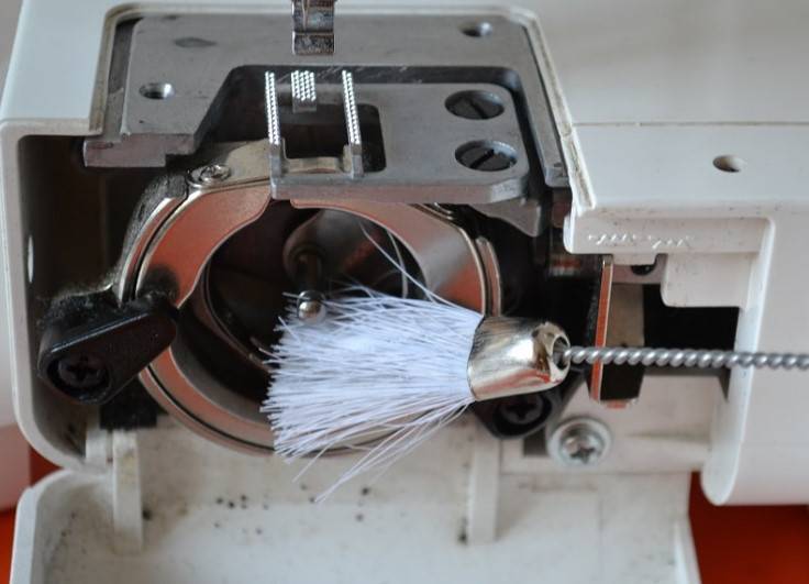 Как правильно ухаживать за швейной машиной