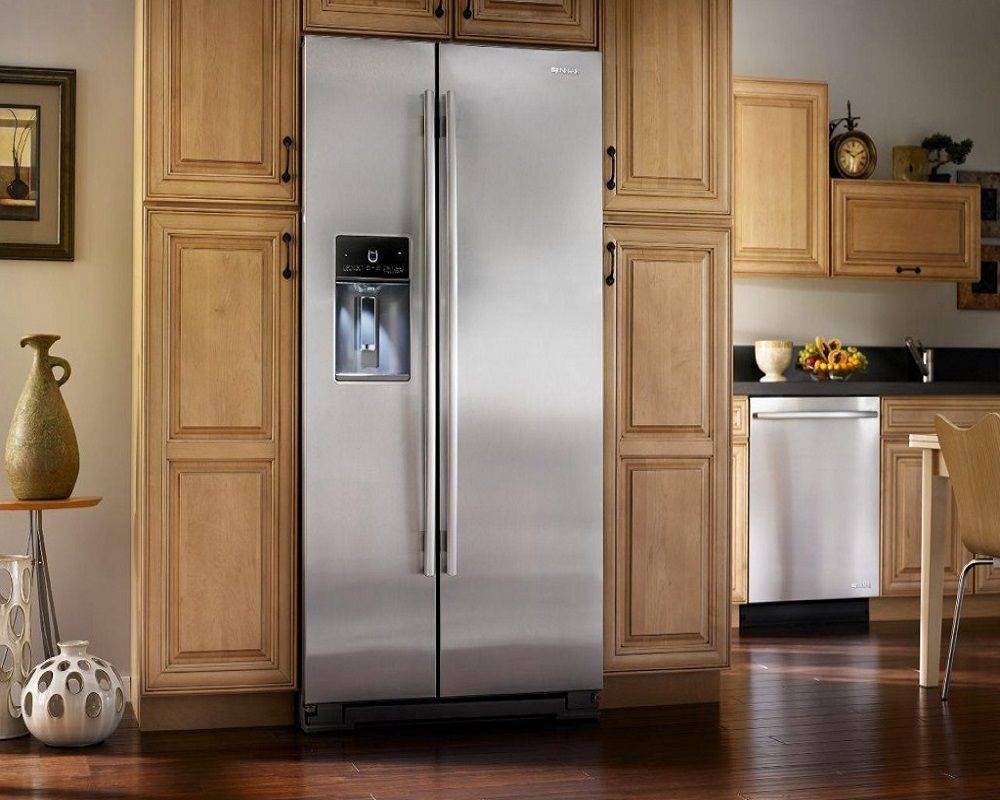 Как встроить холодильник в кухонный гарнитур: можно ли это сделать своими руками, инструкция, фото и видео-уроки