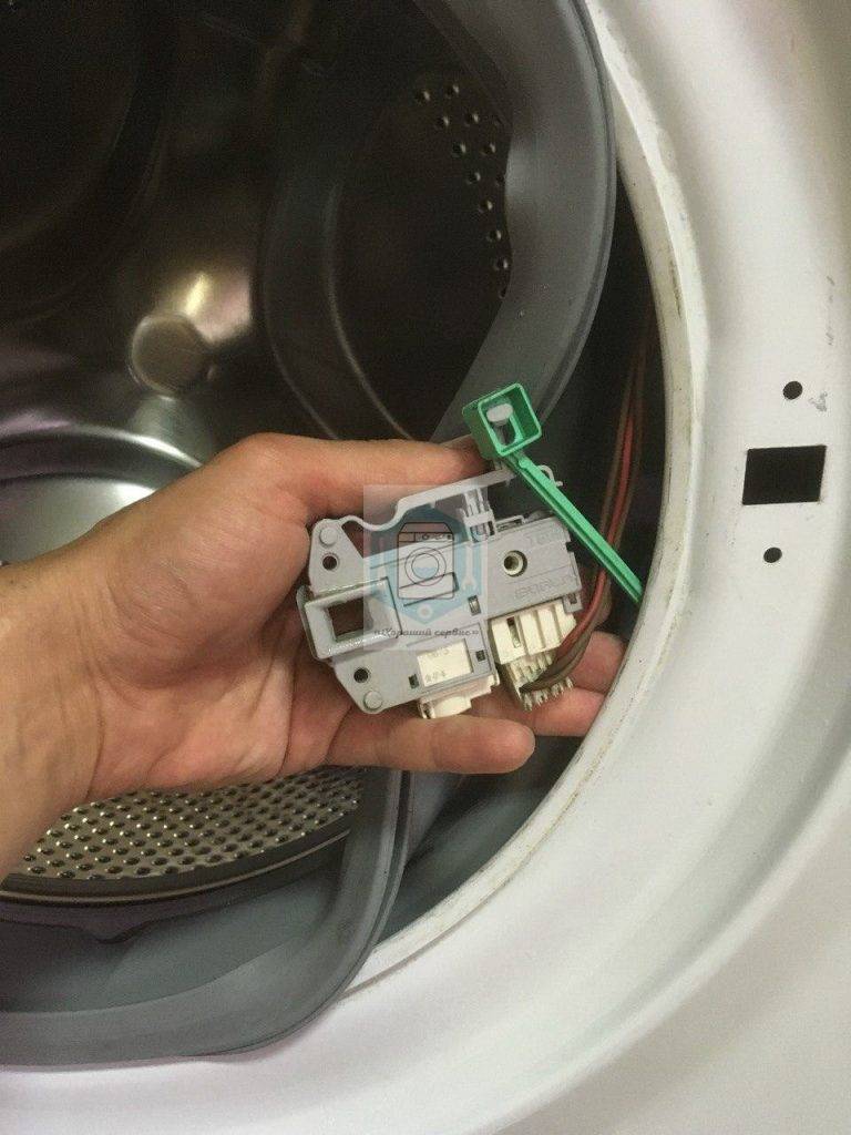 9 причин, почему не закрывается дверца стиральной машины