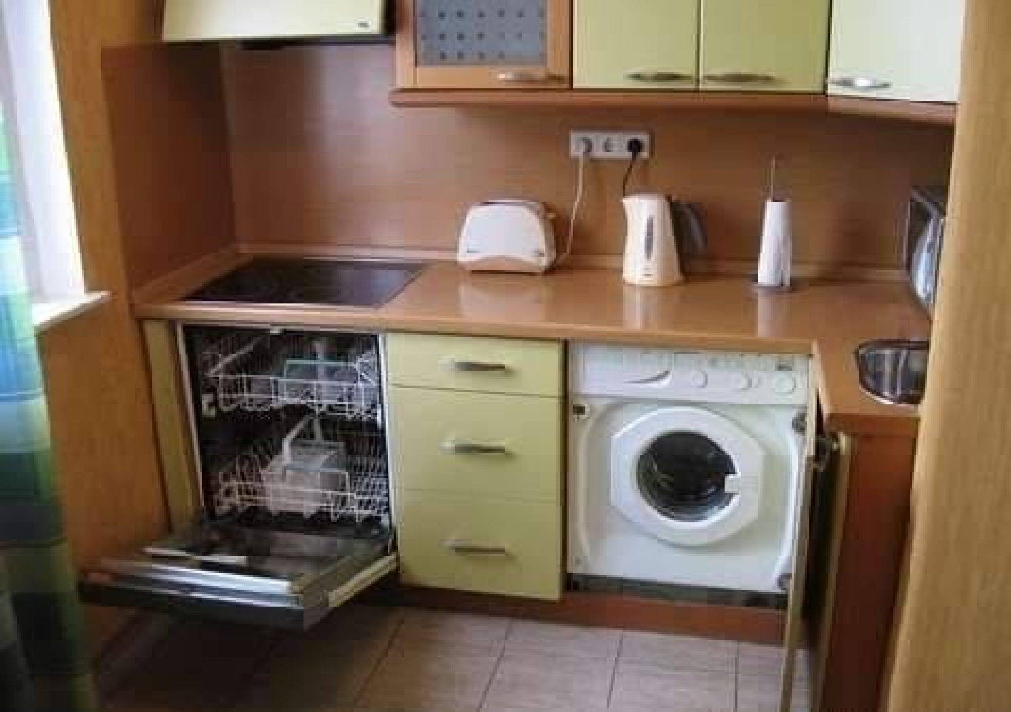 Установка посудомоечной машины своими руками в готовую кухню