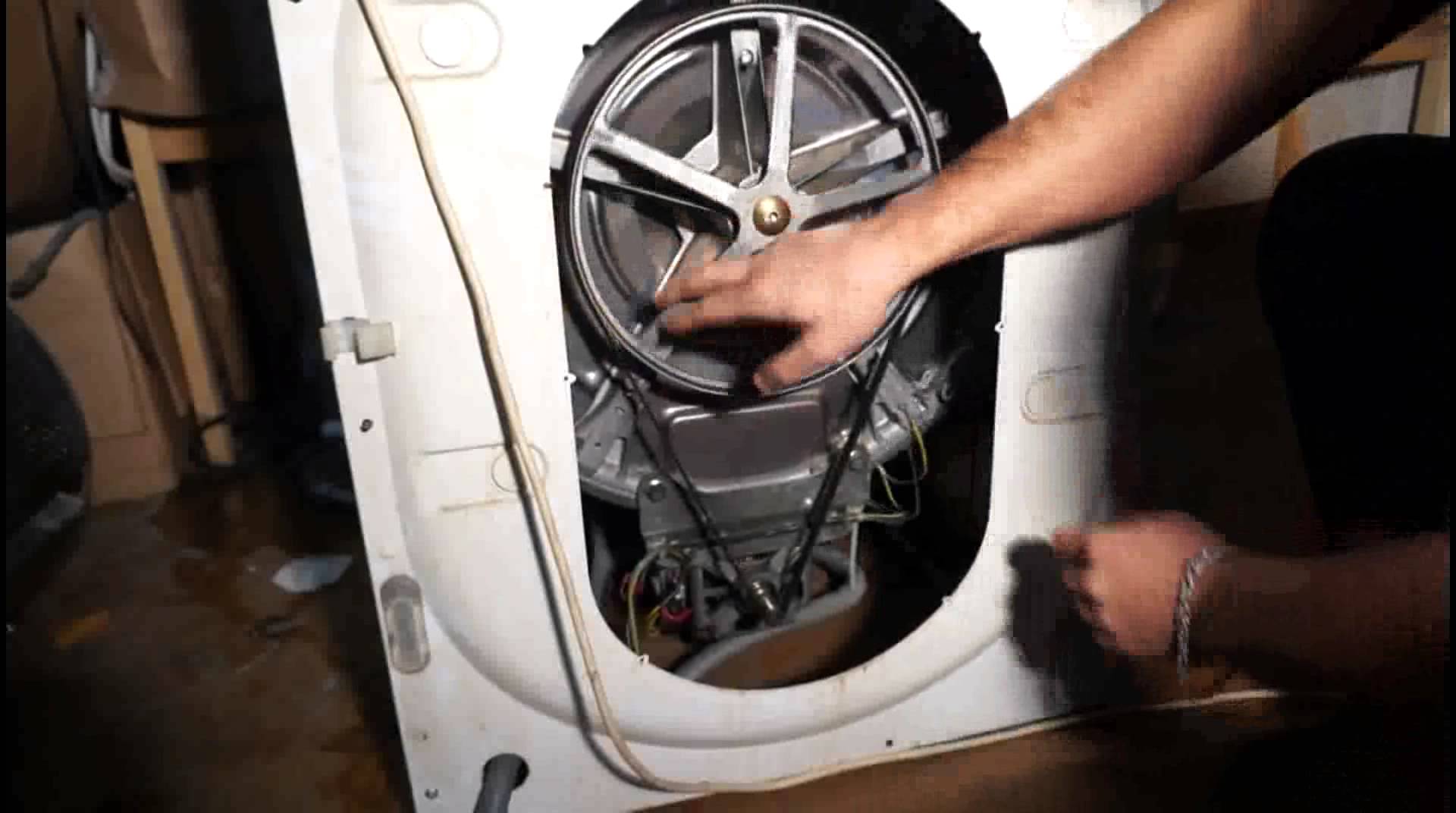 Почему слетает ремень со стиральной машины? причины +советы