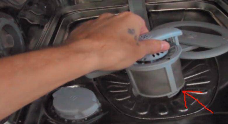 Причины, по которым посудомоечная машина не греет воду