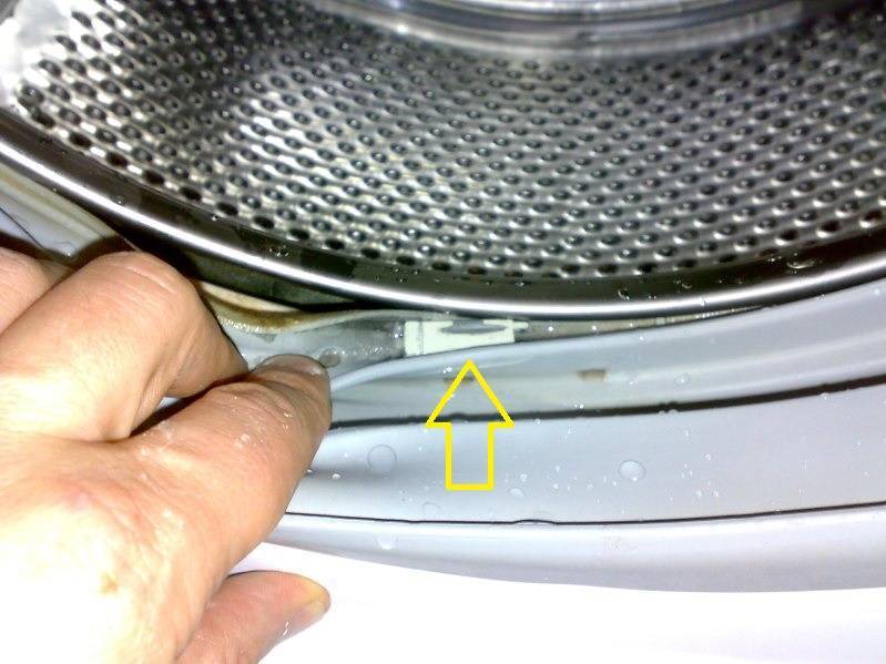 Стучит барабан в стиральной машине при отжиме: что делать, причины, ремонт