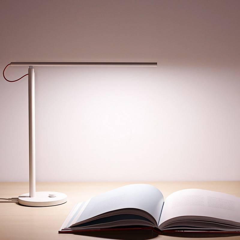Обзор Умной Настольной Лампы Xiaomi Mija Mi Smart LED Lamp — Настройка YeeLight