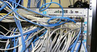 Интернет и телефон по одному кабелю — проверенная схема