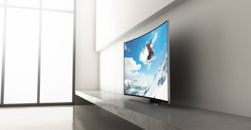 7 лучших телевизоров с изогнутым экраном в рейтинге 2021 года