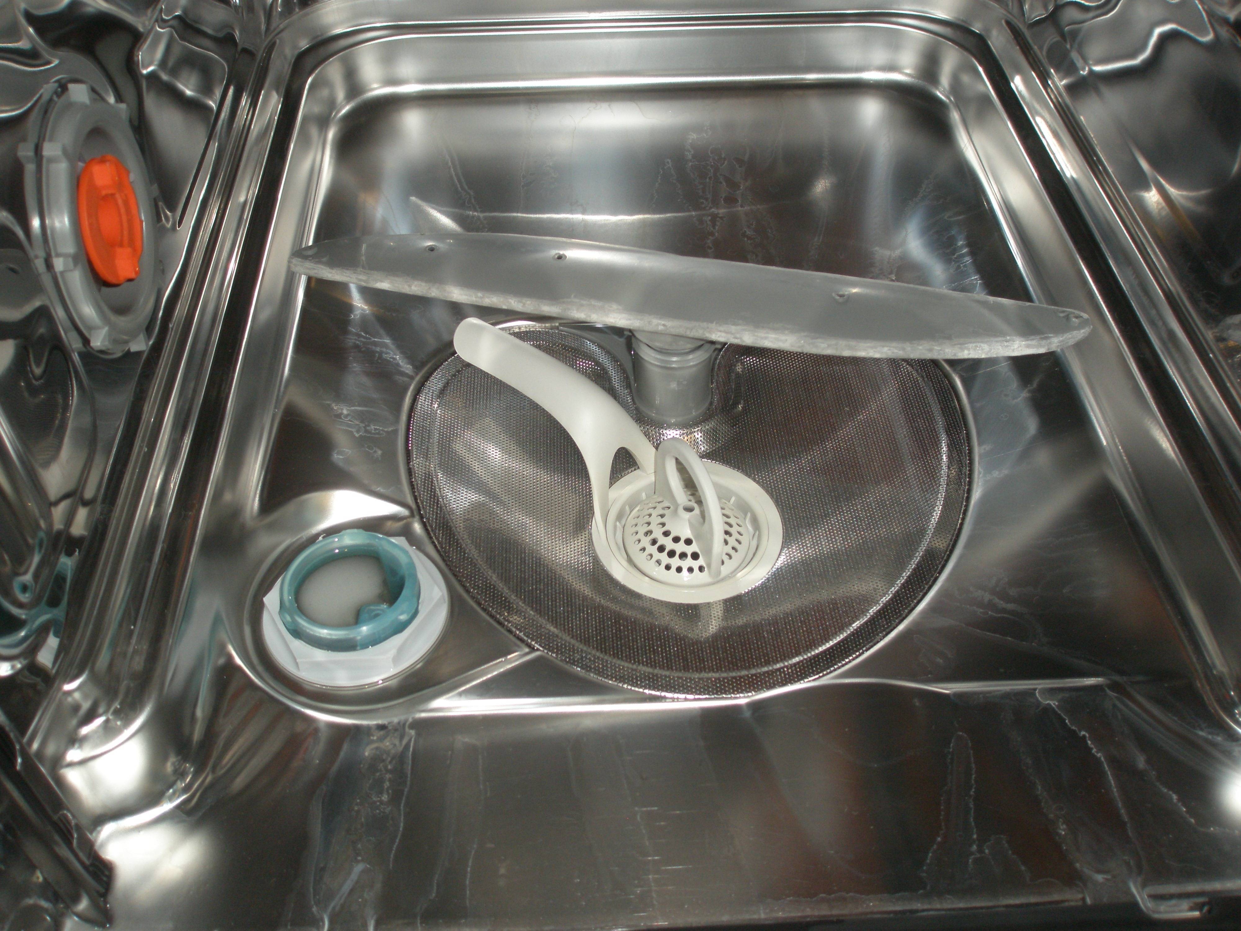 Чем можно заменить соль для посудомоечной машины