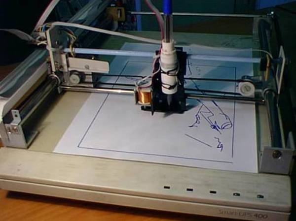 Режущий и печатающий плоттер из принтера или dvd-привода своими руками