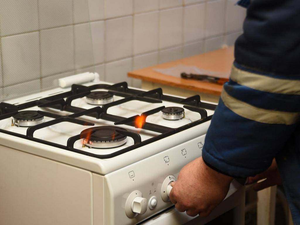 Как проводится замена газовой плиты на электрическую в квартире - kupihome.ru