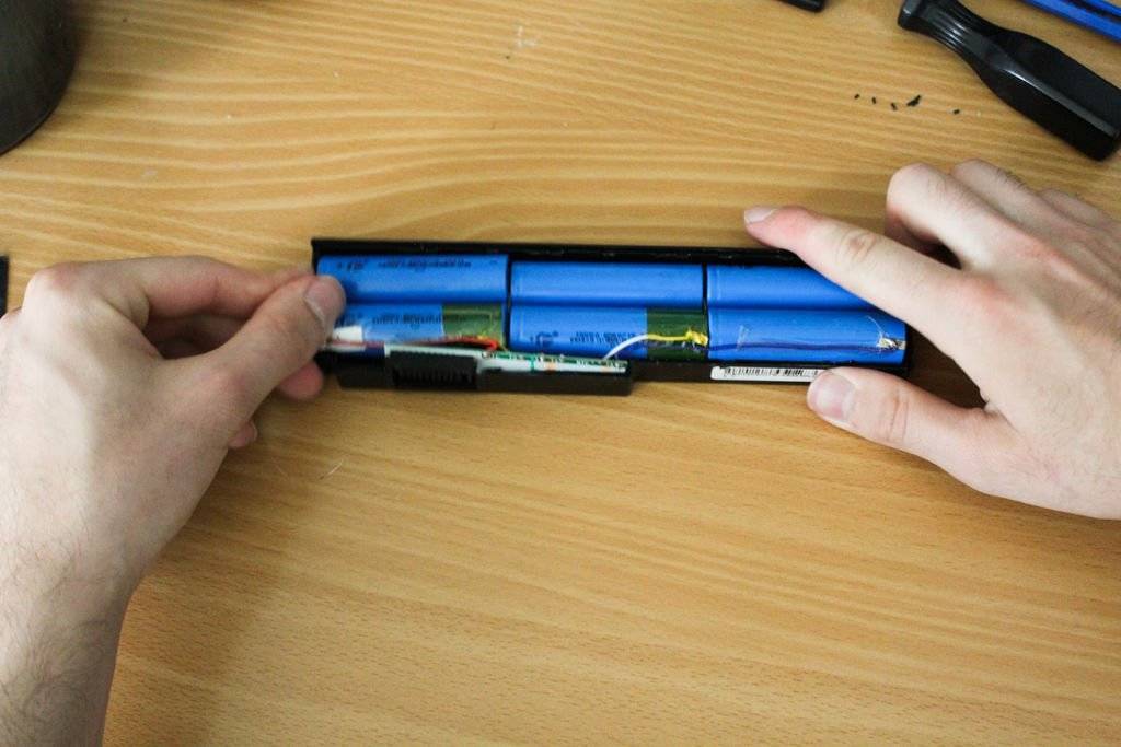 Ремонт аккумулятора ноутбука своими руками: инструкция :: syl.ru