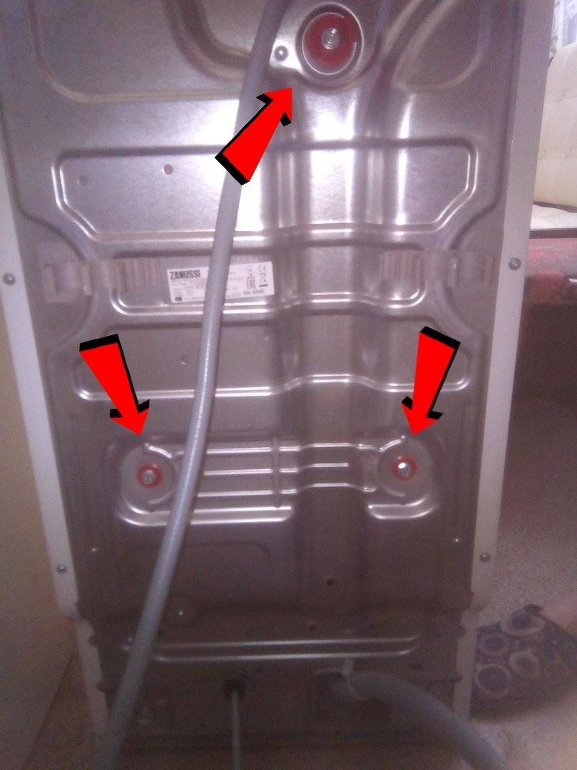 Транспортировочные болты на стиральной машине, фото / детали внутри корпуса