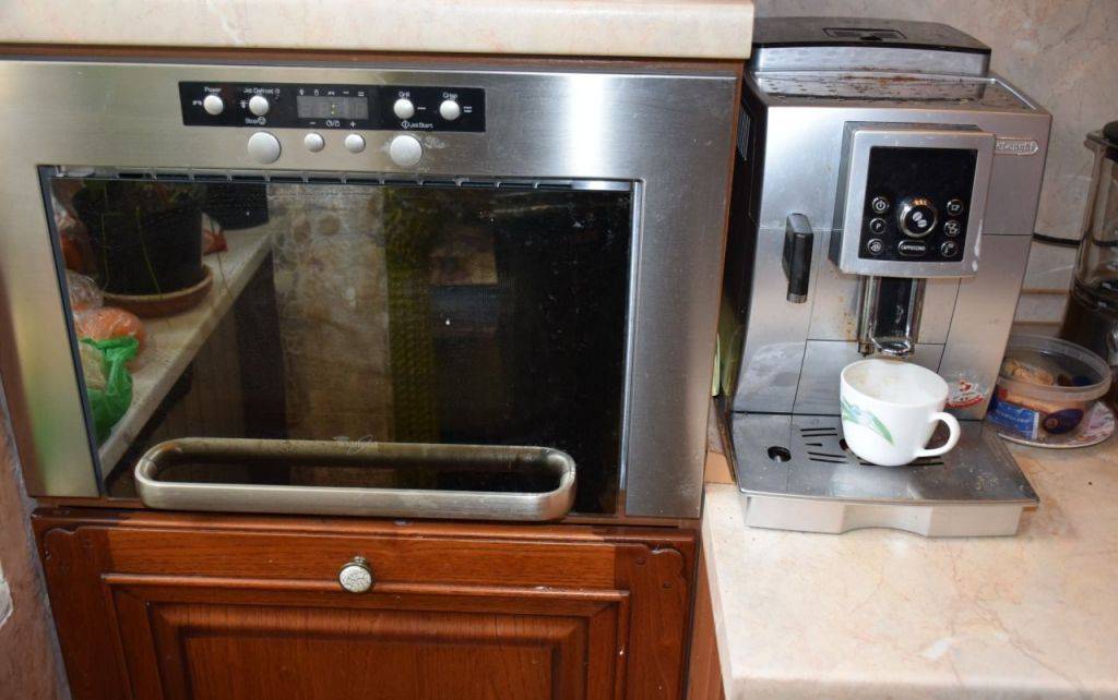 2 варианта установки посудомоечной машины рядом с духовкой