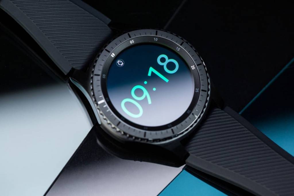 Samsung представила умные часы galaxy watch4 на wearos