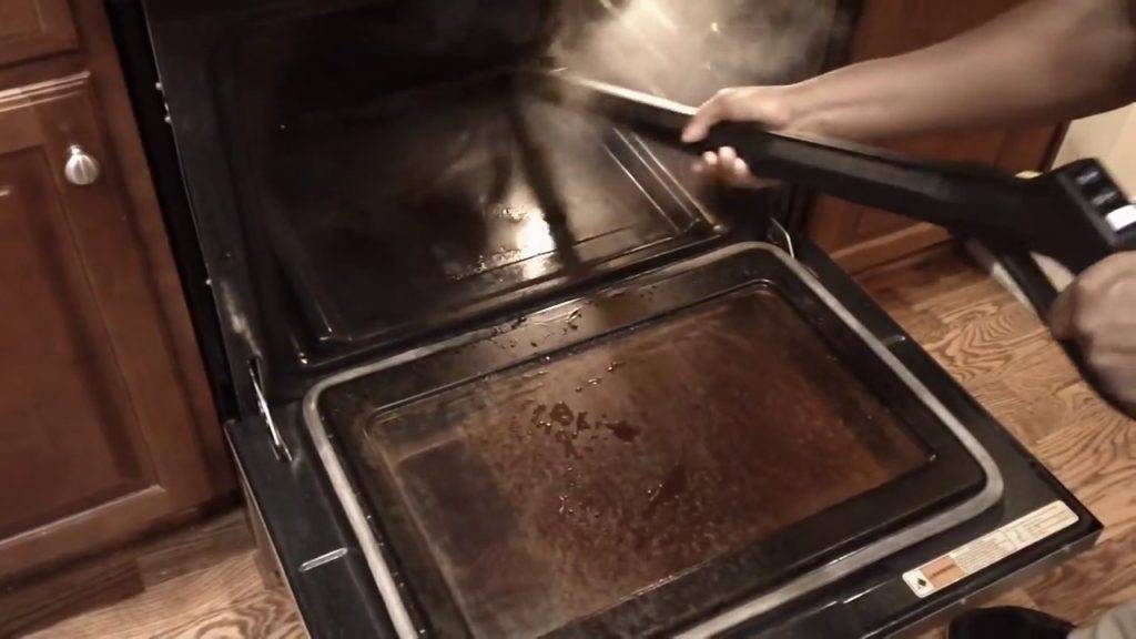 Гидролизная очистка духовки: что это такое, принцип действия и 4 плюса | mirnadivane.ru
